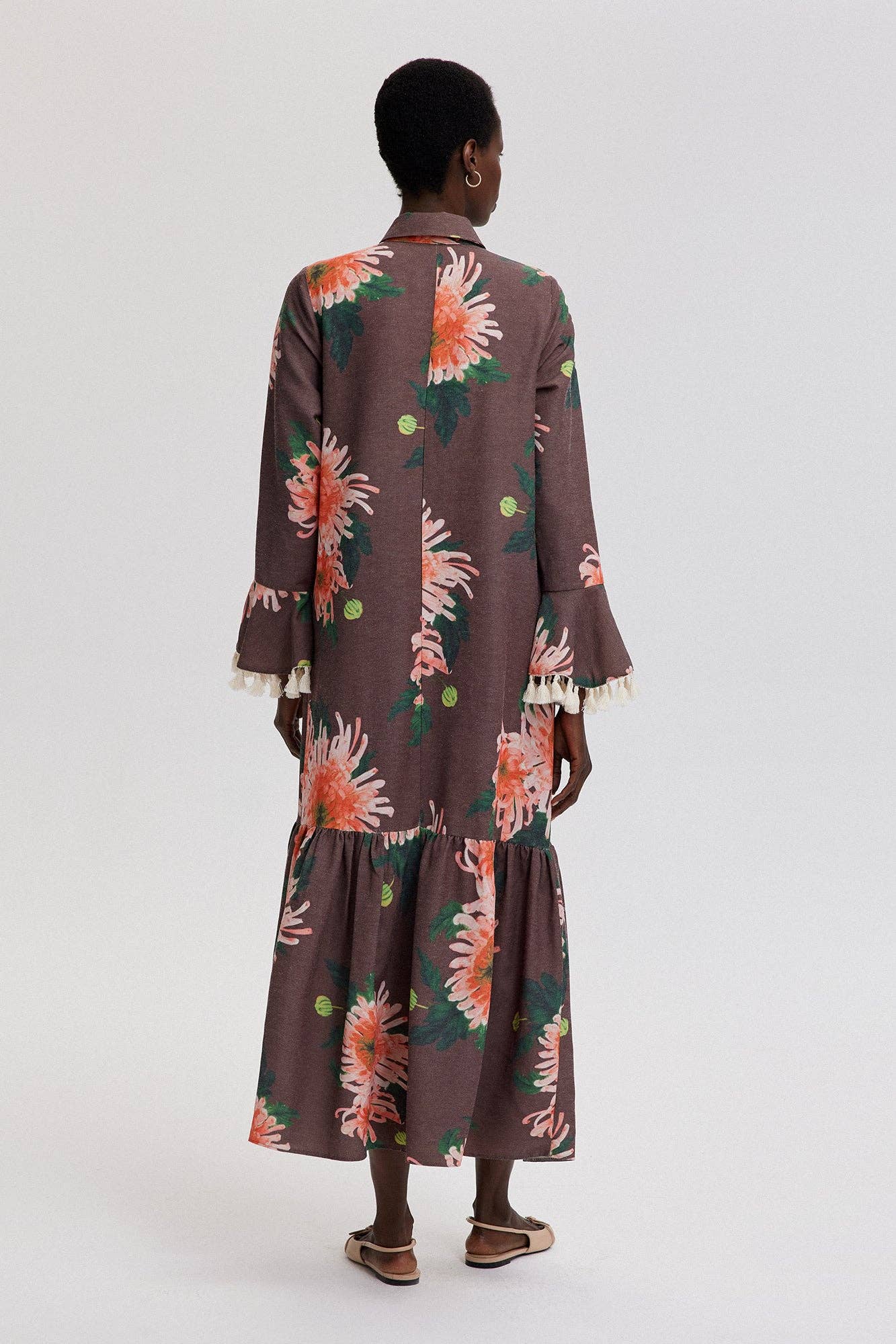 FLORAL PATTERNED NATURAL TEXTURED DRESS: Brown