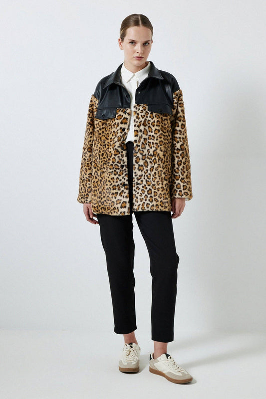 LEOPARD PANEL COAT: Patterned