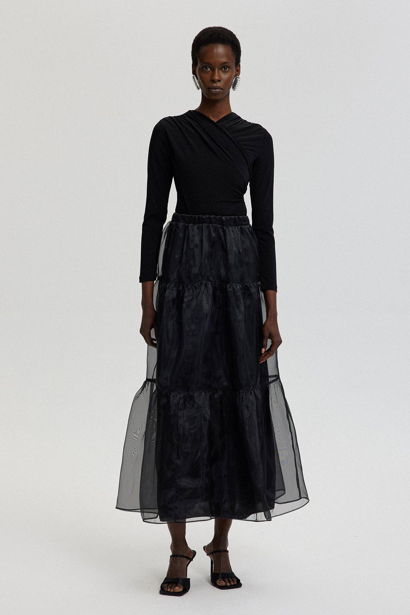 RUFFLED ORGANZE SKIRT: Black