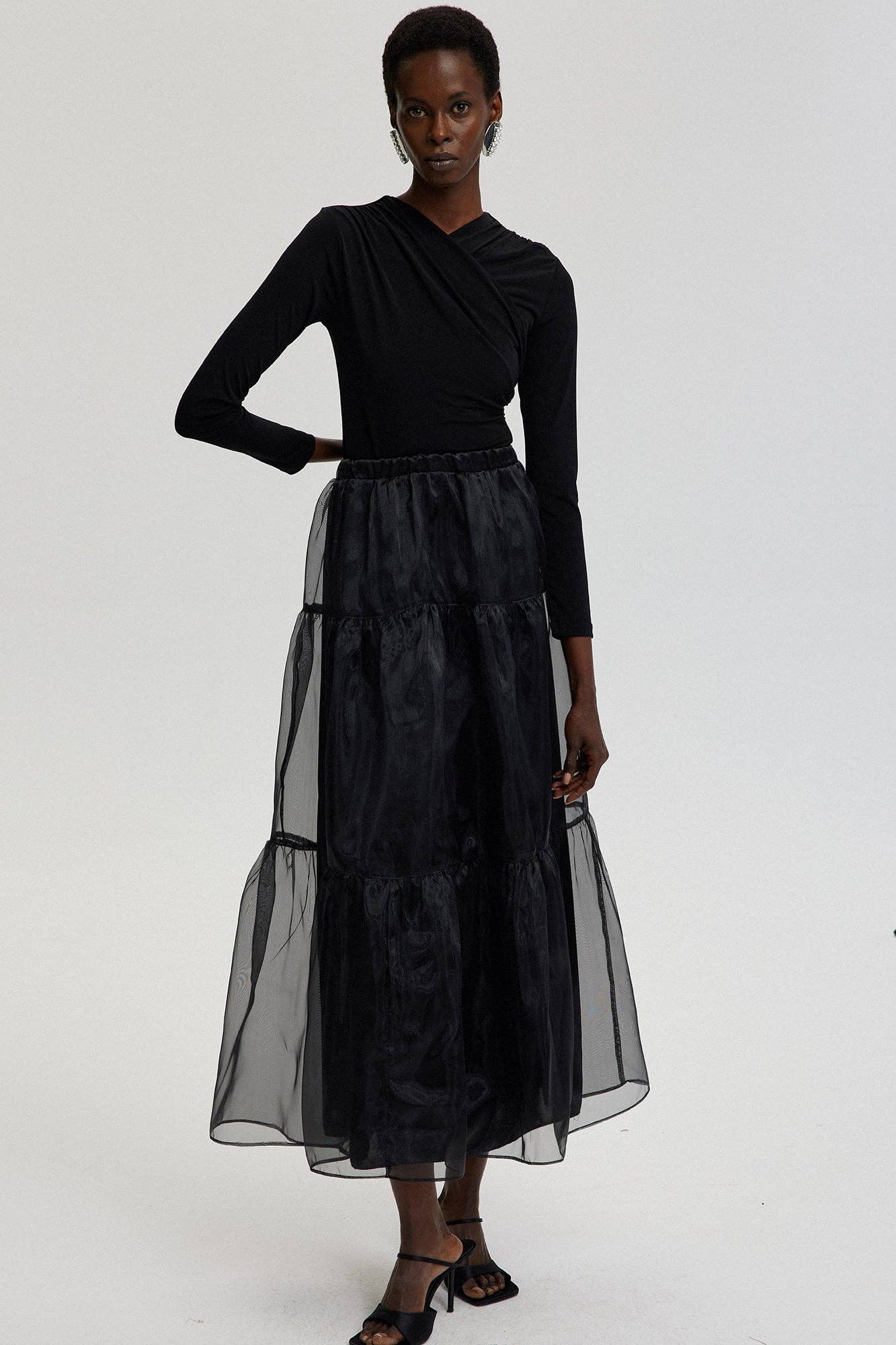 RUFFLED ORGANZE SKIRT: Black